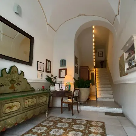 La Casa Nel Sole - Boutique 2* Бари